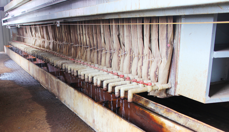 壓濾機(jī)使用現(xiàn)場(chǎng)